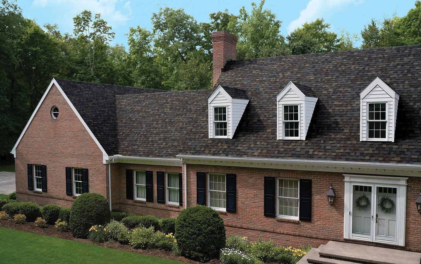 Best Roof Shingles (2024 Guide) • Top 7 Shingle Brands