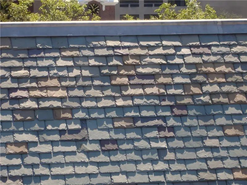 Multi-colored slate roofing shingles