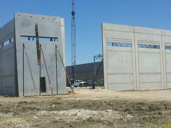 Tilt-up walls during the early stages of
construction.