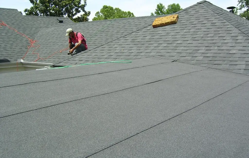 Roll roofing