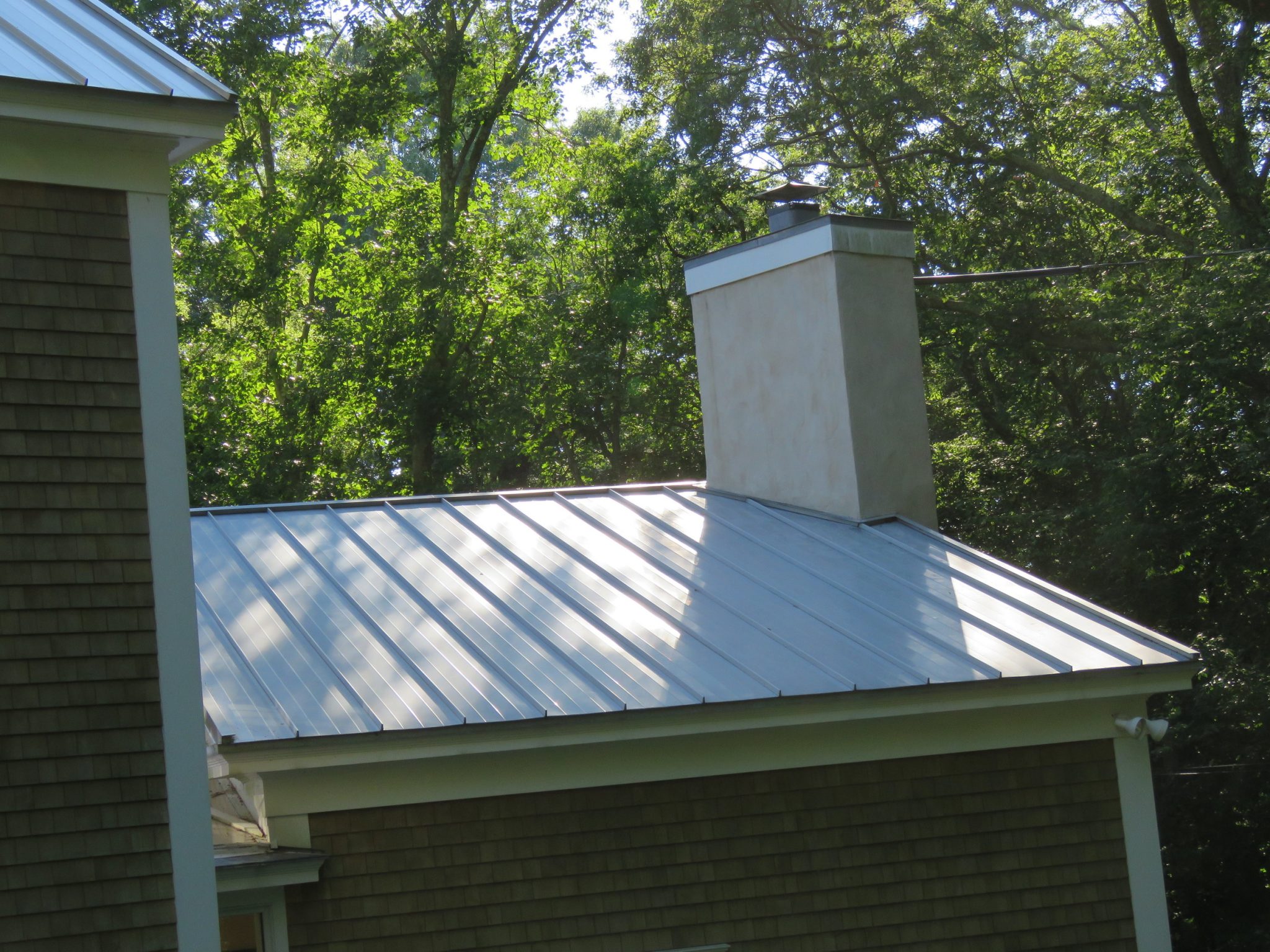 Pictures: Standing Seam Metal Roof - White Residential • Roof Online